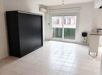 Departamento de 1 ambiente, Flores · Yerbal Al 1800: Monoambiente en L Al Frente con Balcón.