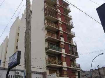 Departamento · 38m² · Departamento en Alquiler en Lanús Este, Lanús, G. B. a. Zona Sur