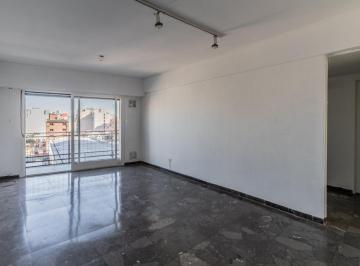 Departamento · 68m² · 3 Ambientes · Venta. Tres Ambientes. Balcón. Orientación Oeste. Apto Crédito.