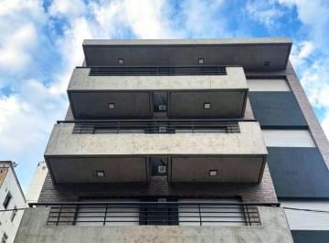 Departamento de 2 ambientes, Rosario · Dueña Alquila 1 Dormitorio Balcón Exterior - Norte. Av Francia Al 400