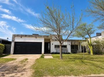 Casa · 800m² · 7 Ambientes · 2 Cocheras · Casa en Zona Norte