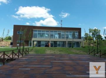 Terreno · 902m² · Terreno en Venta - 1002 m² - Los Juncos
