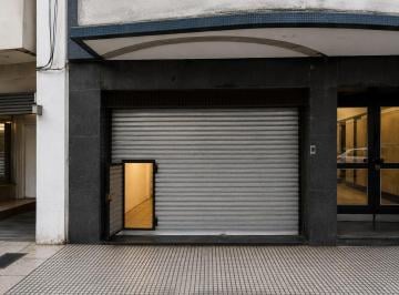 Local comercial · 130m² · Local en Junin 945