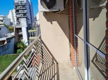 Departamento de 1 ambiente, Floresta · Excelente Monoambiente con Amplio Balcon, Placard, Bano Completo, Soleado y Luminoso