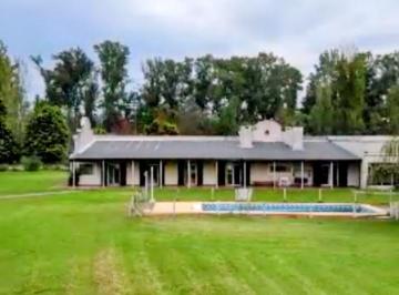 Casa de 6 ambientes, Luján · Chacra con Pileta Climatizada en El Interior Oportunidad!