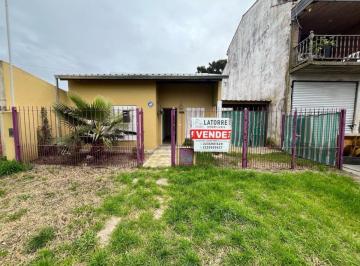 Casa de 3 ambientes, Mar del Plata · Latorre Prop. Vende Casa con Amplio Parque - Apto Credito