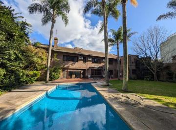 Casa de 10 ambientes, San Isidro · Casa en Venta, Libertador Al Rio, en La Mejor Zona, Espectacular Pulmon de Manzana Arbolado.