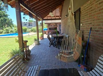 Casa · 90m² · 3 Ambientes · 2 Cocheras · Venta Chalet 3 Amb, Pileta Sobre Lote 1460 m², Parque Sakura, Exaltación de La Cruz, Apta Crédito