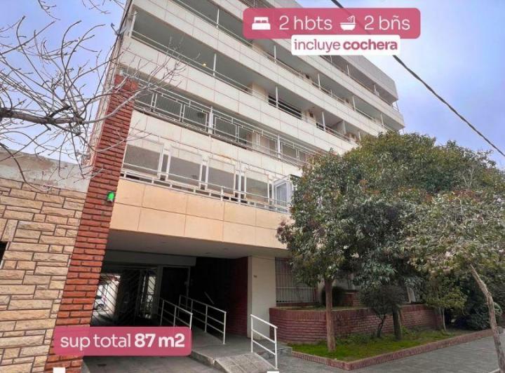 Departamento · 81m² · 2 Dormitorios · 1 Cochera