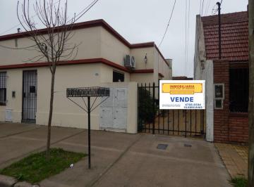 PH de 3 ambientes, San Isidro · PH de 3 Amb con Patio en Venta en Villa Adelina