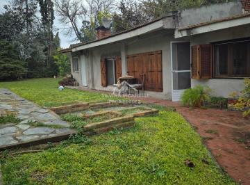 Casa · 61m² · 2 Ambientes · 1 Cochera · Casa en Venta en Barrio Parque Sakura, Exaltación de La Cruz, G. B. a. Zona Norte
