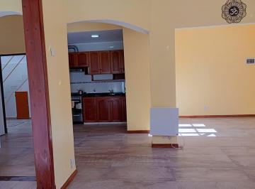 Casa de 2 ambientes, Agronomía · Casa de 2/3 Ambientes con Patio - Villa Devoto