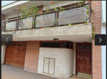 Departamento · 53m² · 3 Ambientes · Departamento de Tres Ambientes en Alquiler en Wilde Centro