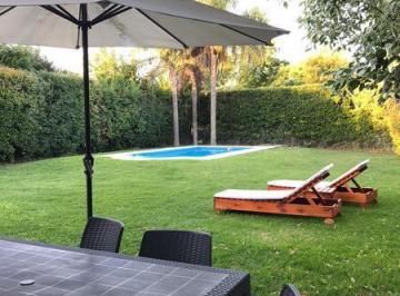 Casa · 200m² · 6 Ambientes · 3 Cocheras · Casa en Venta Campos de Echeverria Canning