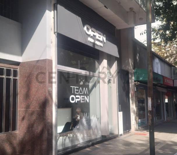 Local comercial · 90m² · 3 Ambientes