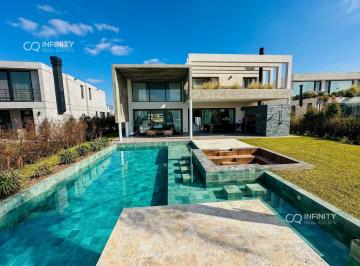 Casa · 321m² · 6 Ambientes · 4 Cocheras · Alquiler/ Venta Casa 6 Amb con Muelle Al Lago Barrio Virazon Nordelta