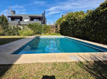 Casa · 350m² · 6 Ambientes · Casa en Alq. Temporario en Talar del Lago 1, General Pacheco, Tigre