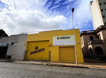 Bodega-Galpón · 350m² · Galpón Centrico en Alquiler
