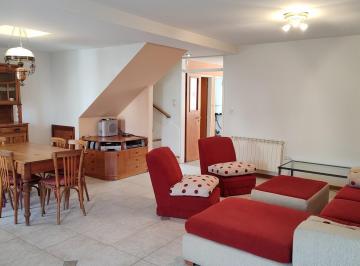 Casa · 180m² · 6 Ambientes · 1 Cochera · Casa 4 Dorm. en Alquiler | Barrio Santa Genoveva | Neuquen