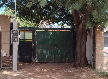 Casa de 2 ambientes, Plottier · Dueño Vende Casa en Plottier, 67 m² Cubiertos