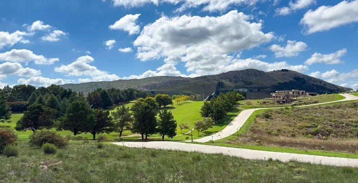 Lote en El Valle de Tandil Country Club, 2879 m²