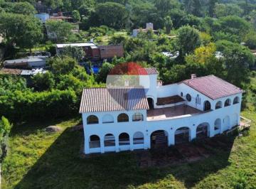 Casa · 800m² · 18 Ambientes · Casona en Alquiler Comercial B° Alto La Viña