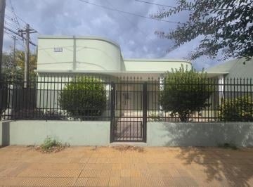 Casa · 123m² · 4 Ambientes · Se Vende Propiedad Céntrica en Reconquista