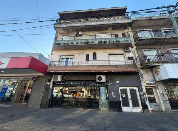 Casa · 500m² · 7 Ambientes · 1 Cochera · Venta de Casa Multifamiliar 7 Amb. a Reciclar