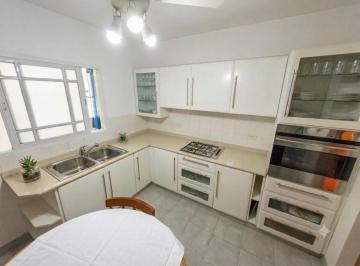 Departamento · 82m² · 3 Ambientes · Venta Departamento 3 Amb + Dep. Balcon. 98 m²