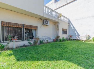 Casa · 175m² · 4 Ambientes · 1 Cochera · Venta Casa 4 Amb C/jardin + PH 2 Amb Villa Bosch