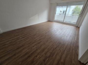 Departamento · 54m² · 3 Ambientes · Venta Depto Belgrano 3 Amb Balcon Corrido Nuevo