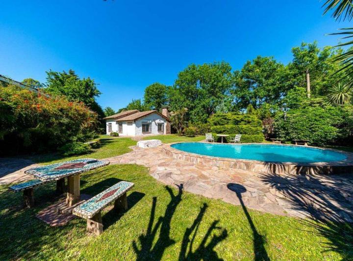 Casa · 87m² · 3 Ambientes · 1 Cochera