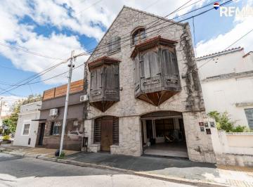 Casa · 300m² · 4 Ambientes · 1 Cochera · Venta Casa 4 Ambientes Quinta Galli Avellaneda