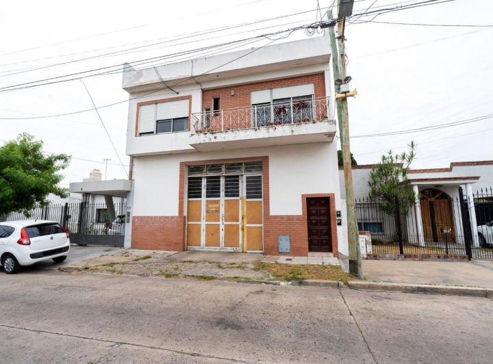 PH · 484m² · 6 Ambientes · 20 Cocheras