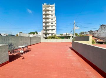 Casa · 99m² · 4 Ambientes · 1 Cochera · Venta Casa 4 Amb Piñeyro Avell Cochera Terraza