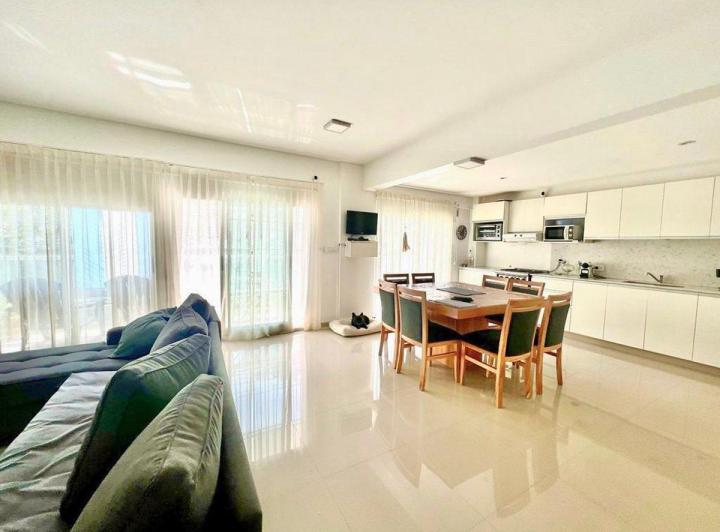 Departamento · 120m² · 4 Ambientes · 2 Cocheras
