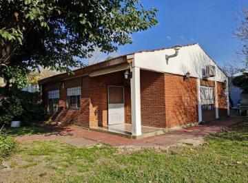 Casa · 79m² · 3 Ambientes · 1 Cochera · Casa 3 Amb en Venta en Claypole Apto Credito