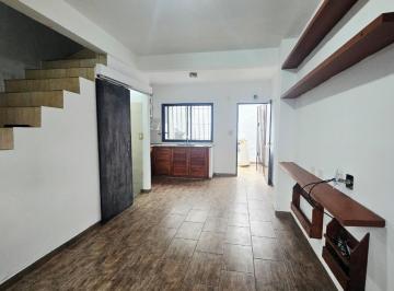 PH · 55m² · 3 Ambientes · Duplex 3 Ambientes en Alquiler con Patio Ramos Mejia