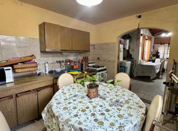 Casa · 50m² · 3 Ambientes · Venta Casa 3 Amb Ituzaingo Exclente Ubicacion
