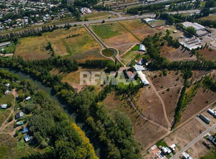 Terreno · 450m²