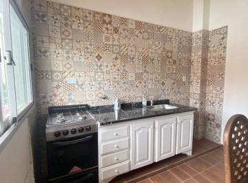 PH · 56m² · 4 Ambientes · Alquiler de PH 4 Ambientes en Bernal