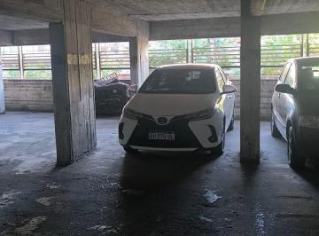 Garage · 15m² · Venta Cochera Primer Piso Barrio Abasto