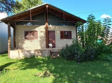 Quinta vacacional · 80m² · 1 Dormitorio · Casa y Terreno Sobre Ruta 11 N° 8125 - Sauce Viejo