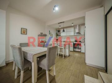 Casa · 110m² · 4 Ambientes · Venta Casa Lote Propio. Terraza. Quincho. La Boca