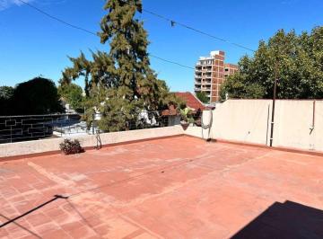 PH · 106m² · 4 Ambientes · PH 4 Amb Al Frente Venta, con Terraza en Caseros