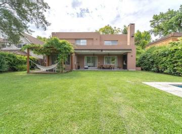 Casa · 279m² · 7 Ambientes · 7 Cocheras · Venta Casa Barrio Los Laureles, Pilar