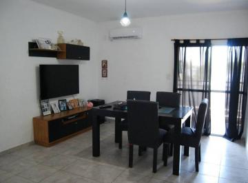 Departamento · 57m² · 3 Ambientes · 1 Cochera · Departamento en Venta de Dos Dorm.