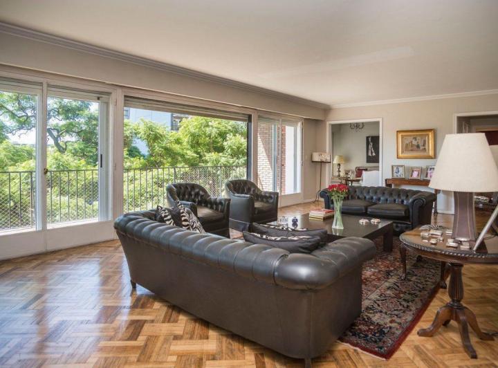 Departamento · 282m² · 7 Ambientes · 1 Cochera