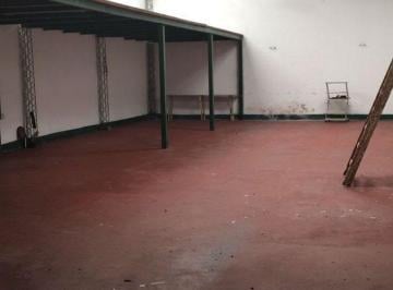 Bodega-Galpón · 248m² · Venta Galpon 248 m² 3 Baños a m Castro Barros