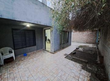 Casa · 65m² · 4 Ambientes · 2 Cocheras · Casa 4 Ambientes en Venta en Canning Apta Credito